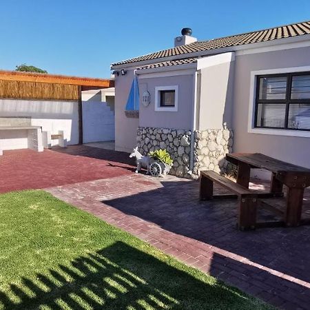 Langebaan Escape Self Catering Accommodation Kültér fotó