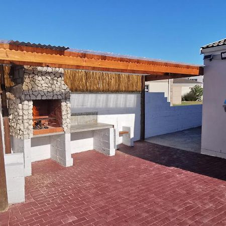 Langebaan Escape Self Catering Accommodation Kültér fotó